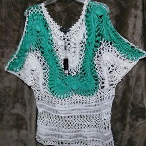 Spiaggia dolce crocheted tunic.